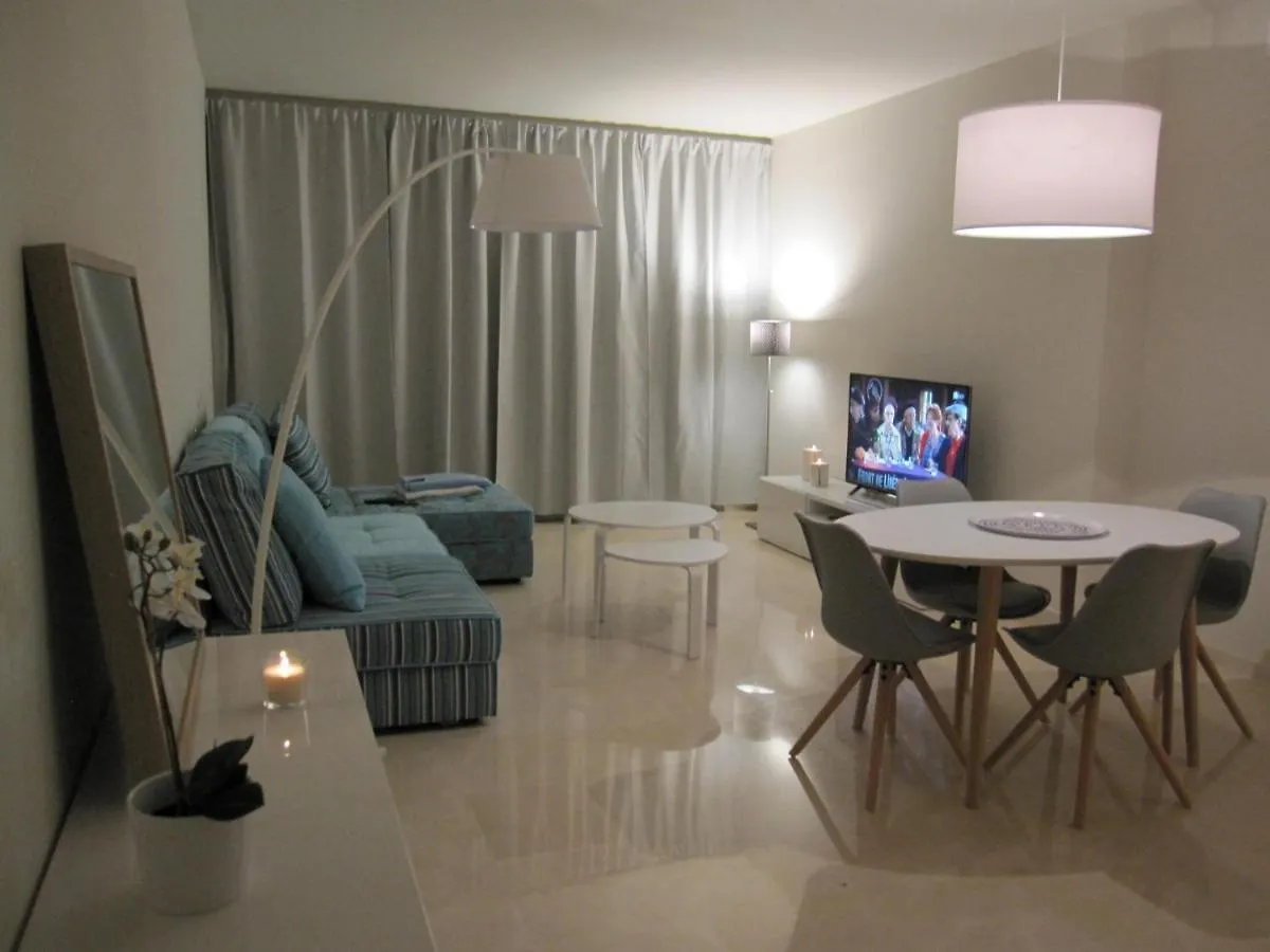 2152-Modern Apt With Private Beach Estepona Appartamento