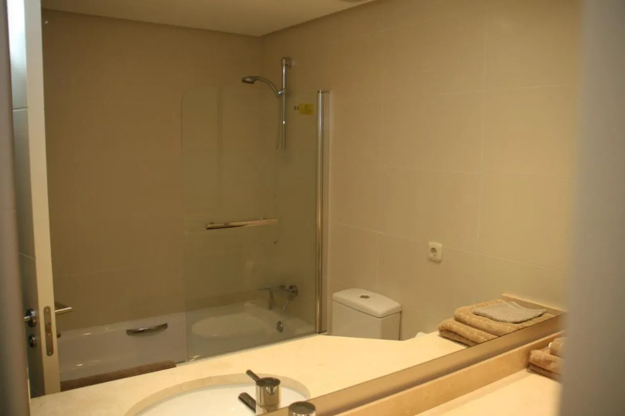 2152-Modern Apt With Private Beach Estepona