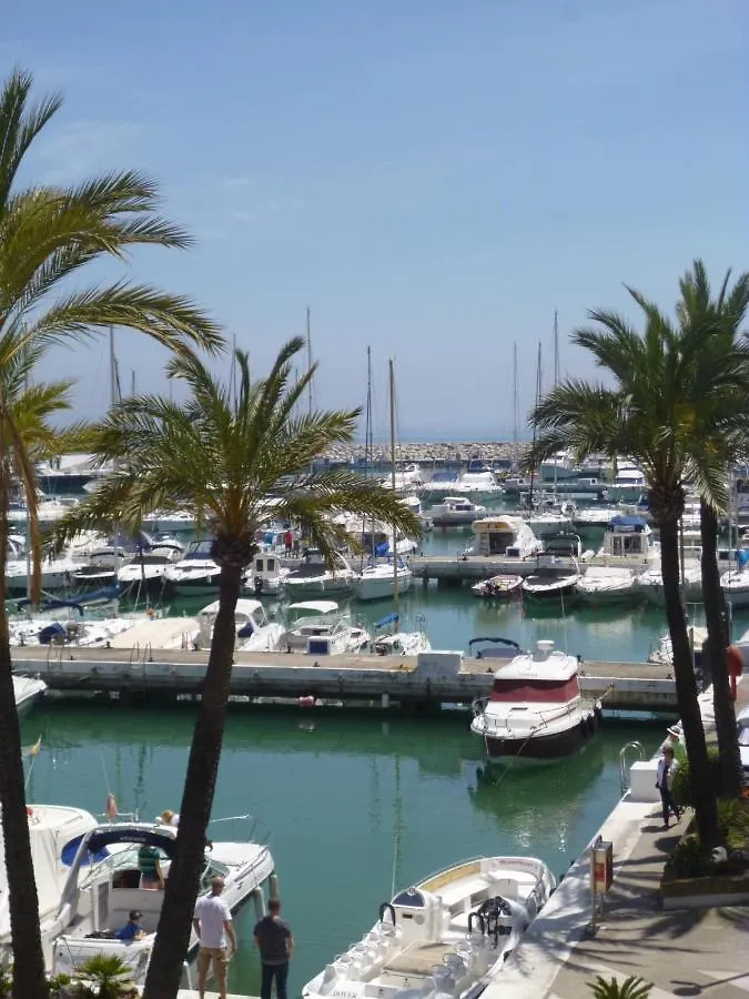 2152-Modern Apt With Private Beach Estepona