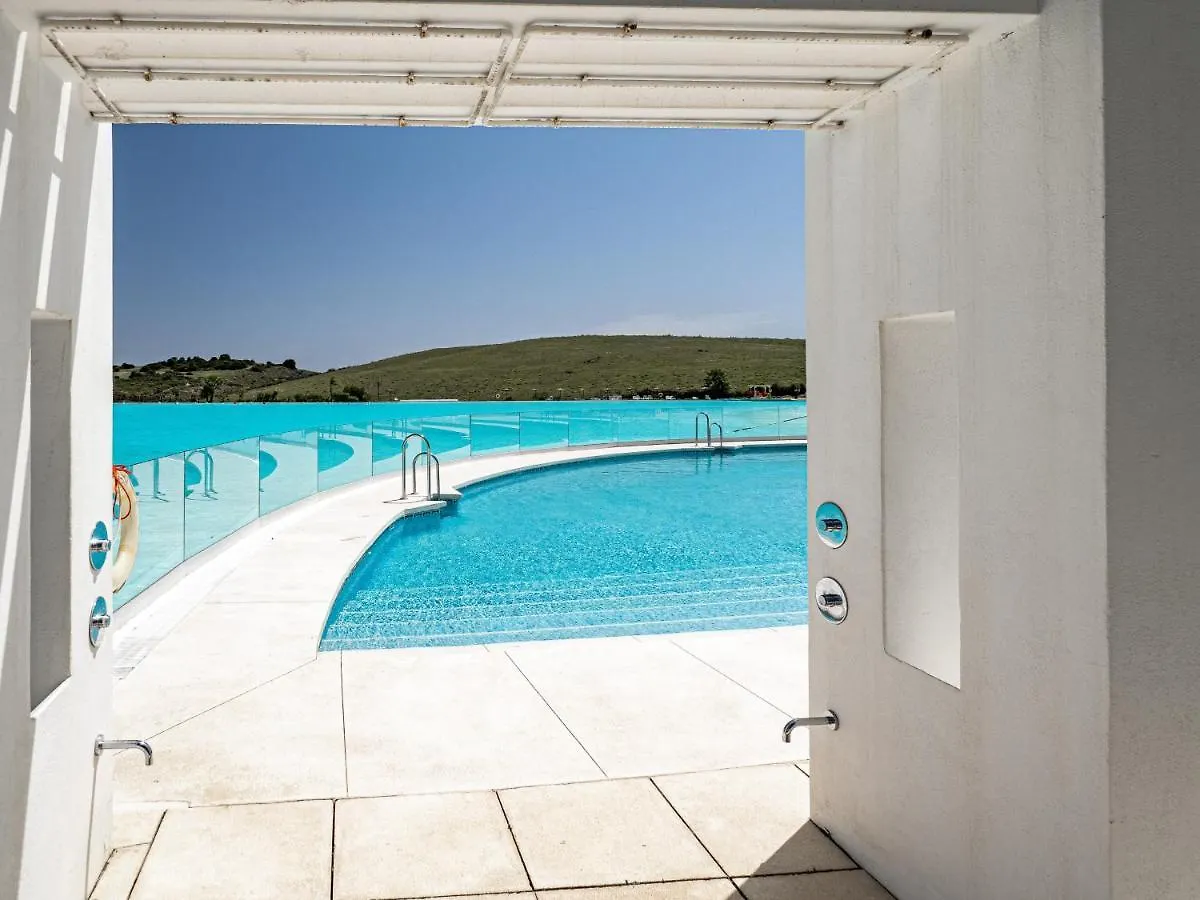 2152-Modern Apt With Private Beach Estepona